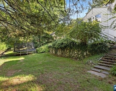 154 N Franklin - Photo Thumbnail 15