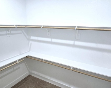 1475 Ferguson Way - Photo Thumbnail 16