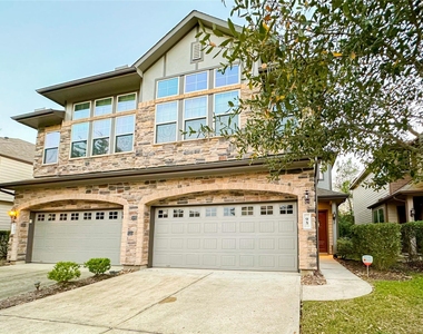 95 Aventura Place - Photo Thumbnail 1