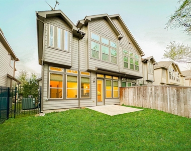 95 Aventura Place - Photo Thumbnail 36