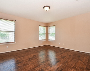 5510 Spring Blossom Court - Photo Thumbnail 36