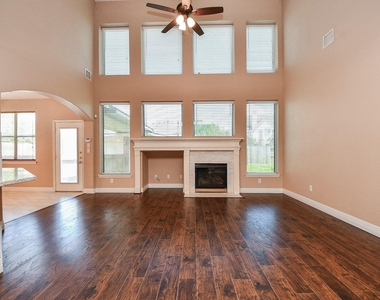 5510 Spring Blossom Court - Photo Thumbnail 10