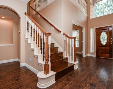 5510 Spring Blossom Court - Photo Thumbnail 3