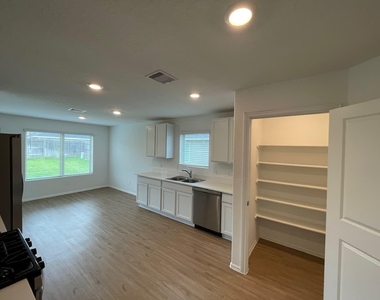24130 Sundown View Lane - Photo Thumbnail 5