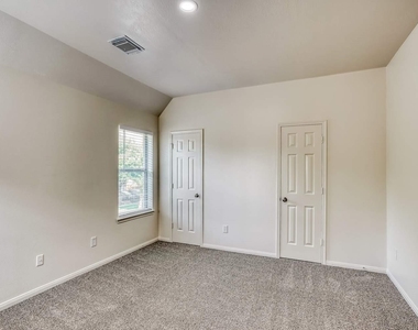 9222 Chia Valley Court - Photo Thumbnail 10
