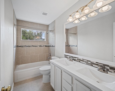 7 Grey Birch Place - Photo Thumbnail 17