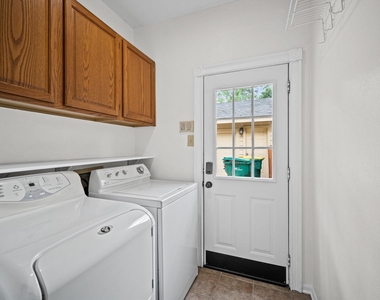 7 Grey Birch Place - Photo Thumbnail 13