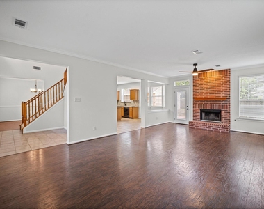 7 Grey Birch Place - Photo Thumbnail 7