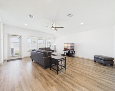 1127 Curly Angora Court - Photo Thumbnail 3