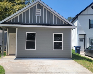 10108 Barberry Street - Photo Thumbnail 1