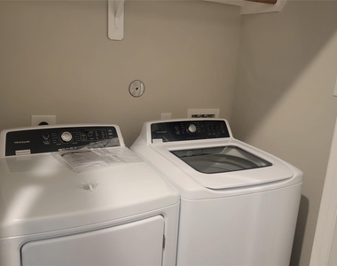 10108 Barberry Street - Photo Thumbnail 10