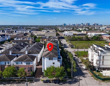 705 Delano Street - Photo Thumbnail 44