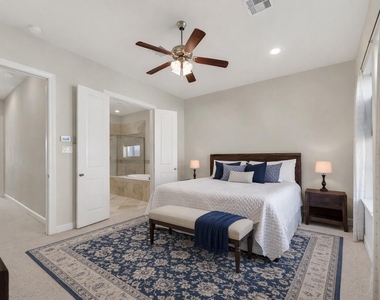 705 Delano Street - Photo Thumbnail 25
