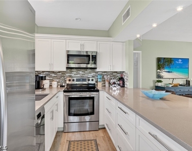 421 12th Avenue S - Photo Thumbnail 8
