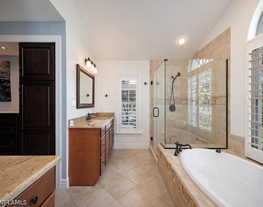 712 Shadow Lake Lane - Photo Thumbnail 9