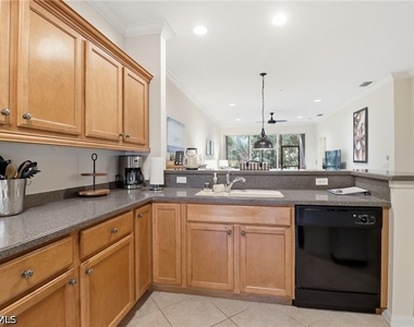 12040 Matera Lane - Photo Thumbnail 15