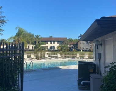 5294 Treetops Drive - Photo Thumbnail 14