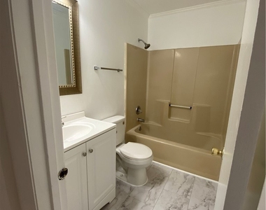 5294 Treetops Drive - Photo Thumbnail 11