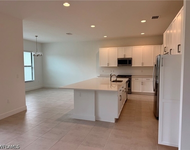 20885 Thistle Leaf Lane - Photo Thumbnail 2
