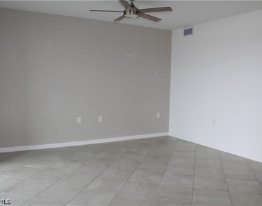 5555 Double Eagle Circle - Photo Thumbnail 6