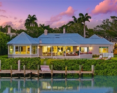 440 Kings Town Drive - Photo Thumbnail 2