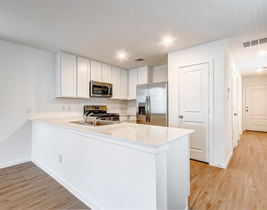 21535 Carosella Drive - Photo Thumbnail 6