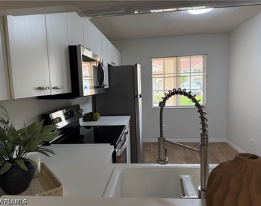 7750 Jewel Lane - Photo Thumbnail 3