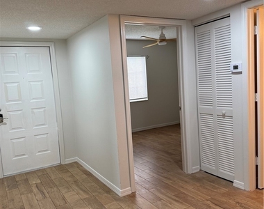 7750 Jewel Lane - Photo Thumbnail 5