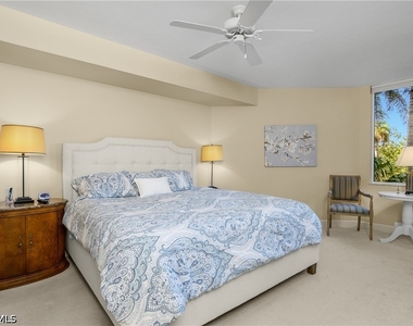 7225 Pelican Bay Boulevard - Photo Thumbnail 15