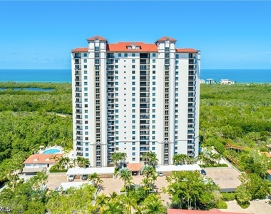 7225 Pelican Bay Boulevard - Photo Thumbnail 38