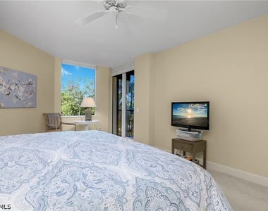 7225 Pelican Bay Boulevard - Photo Thumbnail 16