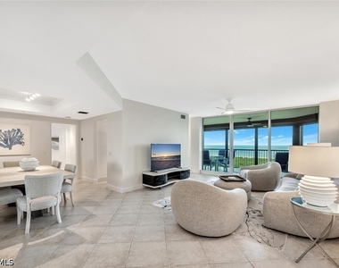 7225 Pelican Bay Boulevard - Photo Thumbnail 3