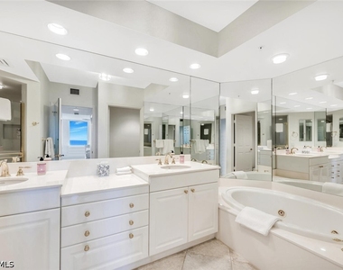 7225 Pelican Bay Boulevard - Photo Thumbnail 19