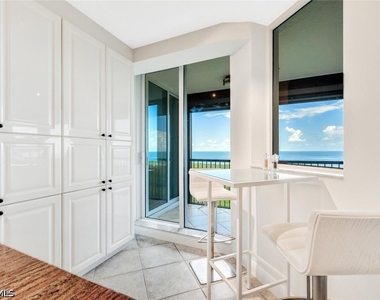 7225 Pelican Bay Boulevard - Photo Thumbnail 11