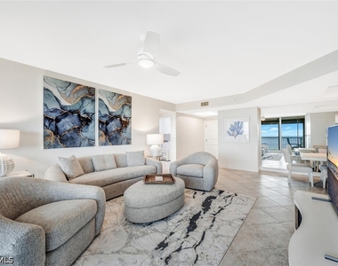 7225 Pelican Bay Boulevard - Photo Thumbnail 4