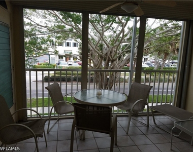 216 Banyan Boulevard - Photo Thumbnail 7