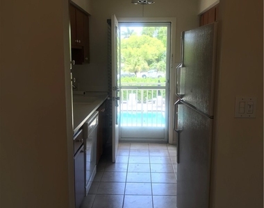 216 Banyan Boulevard - Photo Thumbnail 21