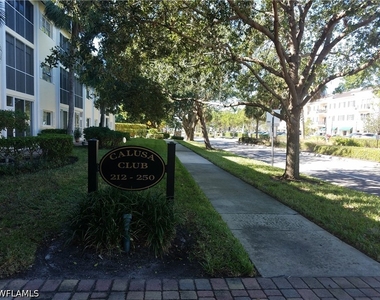 216 Banyan Boulevard - Photo Thumbnail 1