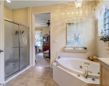 1041 Jardin Drive - Photo Thumbnail 11