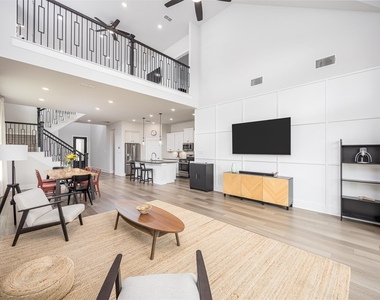 2331 Russett Forest Drive - Photo Thumbnail 5