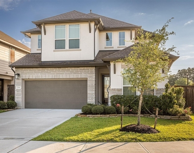 2331 Russett Forest Drive - Photo Thumbnail 1