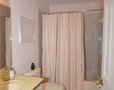 10682 Gulfshore Drive - Photo Thumbnail 10