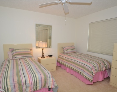 10682 Gulfshore Drive - Photo Thumbnail 9