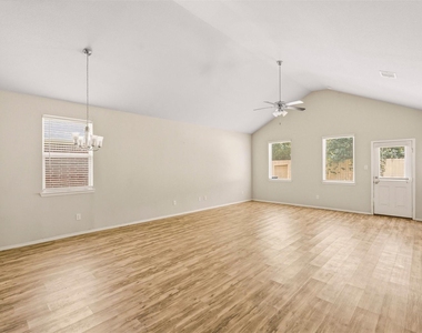 18025 Atwood Mill Drive - Photo Thumbnail 17