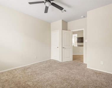 18025 Atwood Mill Drive - Photo Thumbnail 12