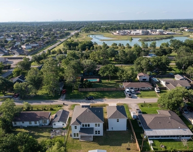 6006 Jerrycrest Drive - Photo Thumbnail 9
