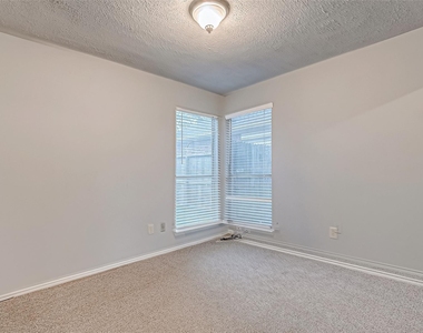 18315 Westlock Street - Photo Thumbnail 25