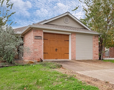 18315 Westlock Street - Photo Thumbnail 2