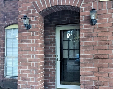 20507 Big Wells Drive - Photo Thumbnail 3