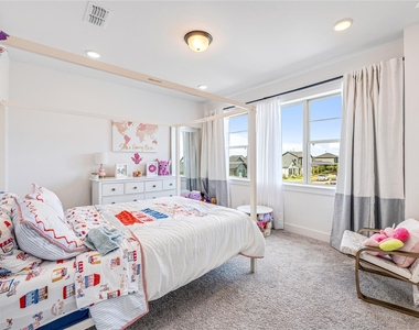 15130 Boisterous Way - Photo Thumbnail 25